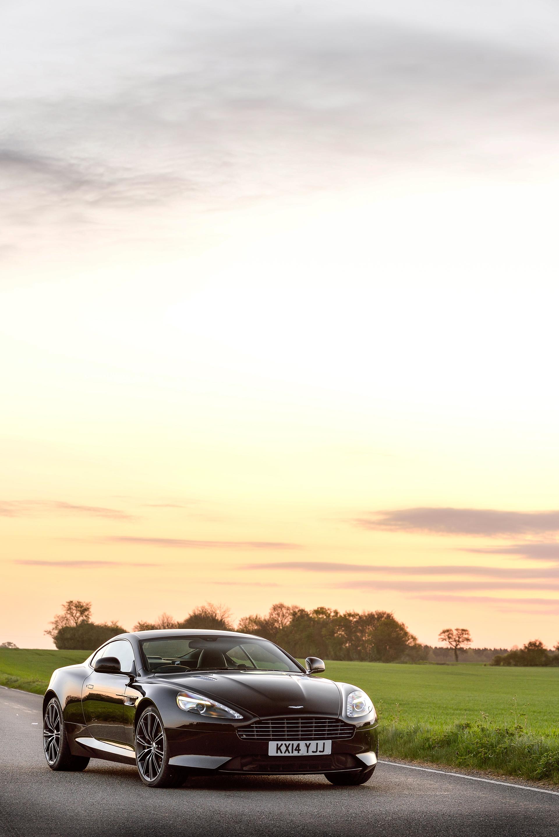 2015 Aston Martin DB9 Carbon Edition